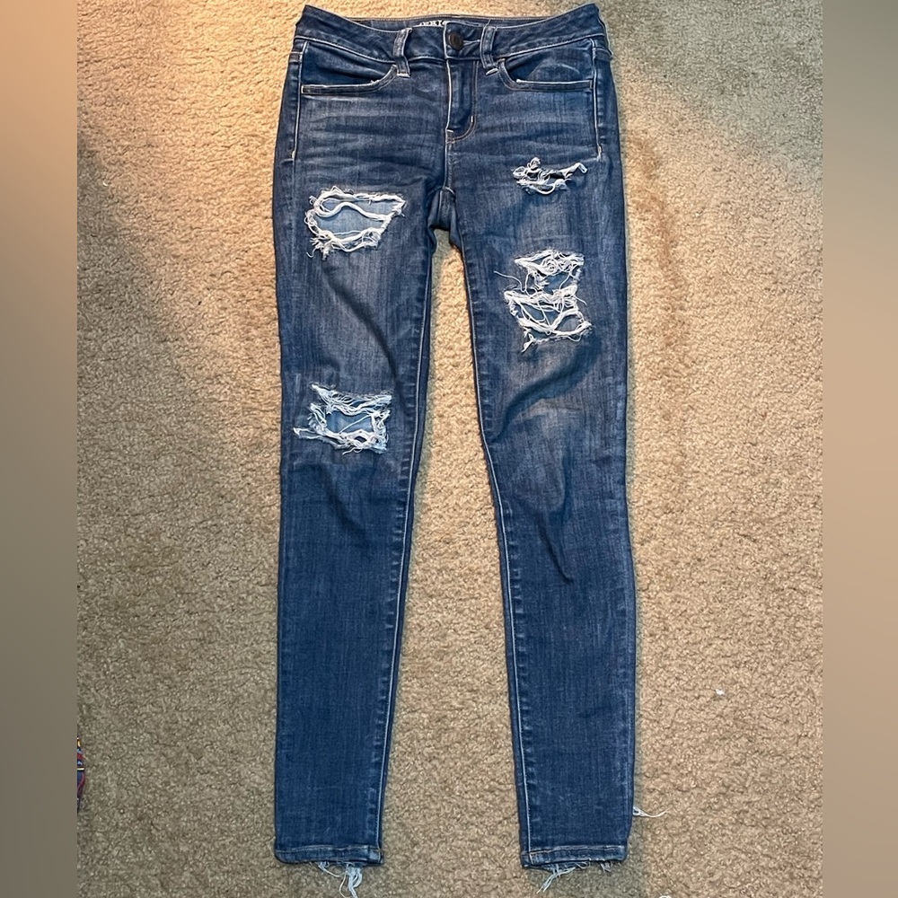 American Eagle Super Super Stretch X Distressed Jeans Size 2
